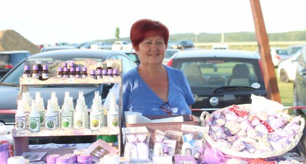 MEĐUNARODNI KONJIČKI TURNIR U PLETERNICI: Održana prva konjička noćna utrka u svijetu