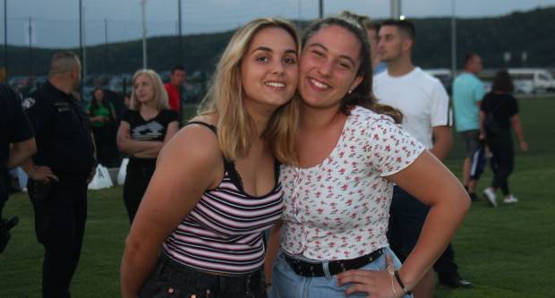 MEĐUNARODNI KONJIČKI TURNIR U PLETERNICI: Održana prva konjička noćna utrka u svijetu