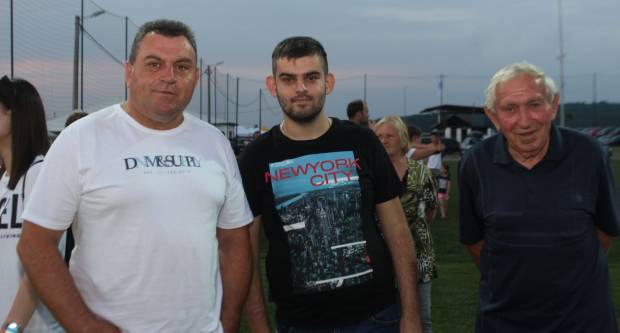 MEĐUNARODNI KONJIČKI TURNIR U PLETERNICI: Održana prva konjička noćna utrka u svijetu