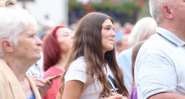 FOTOGALERIJA: Peta večer Devetnice Gospi od Suza
