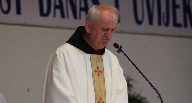 FOTOGALERIJA: Peta večer Devetnice Gospi od Suza