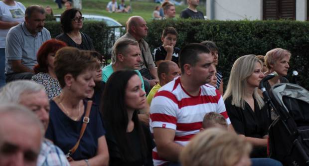 FOTOGALERIJA: Peta večer Devetnice Gospi od Suza