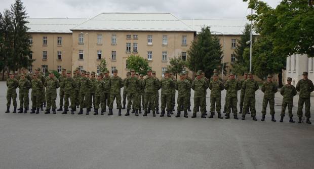 Svečani mimohod povodom 31. obljetnice oslobođenja Vojarne 123. brigade i Dana hrvatskih branitelja PSŽ