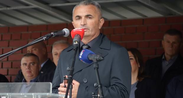 Svečani mimohod povodom 31. obljetnice oslobođenja Vojarne 123. brigade i Dana hrvatskih branitelja PSŽ