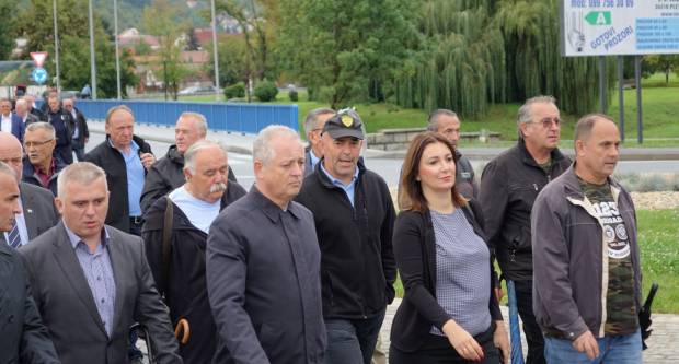 Svečani mimohod povodom 31. obljetnice oslobođenja Vojarne 123. brigade i Dana hrvatskih branitelja PSŽ