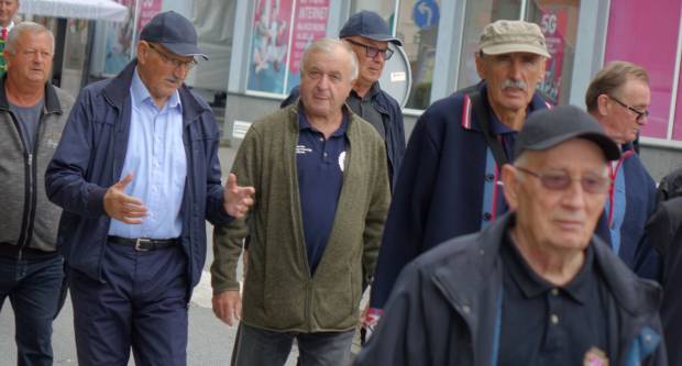 Svečani mimohod povodom 31. obljetnice oslobođenja Vojarne 123. brigade i Dana hrvatskih branitelja PSŽ