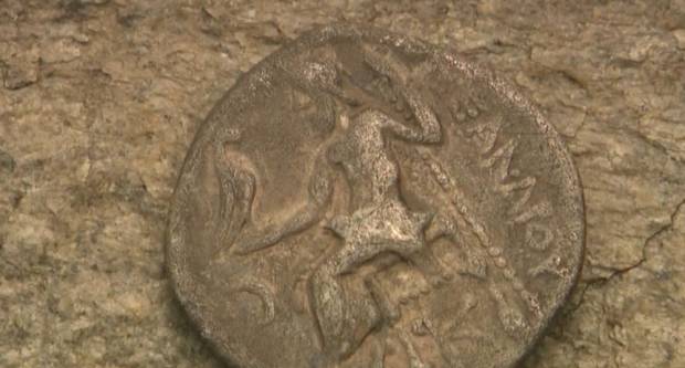 LOKALITET KOD KAPTOLA: Na Papuku pronađen srebrni grčki novčić iz 4. stoljeća prije Krista