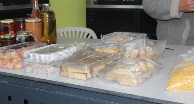 JESEN U PLETERNICI: Održan veliki Jesenski sajam i Kestenijada