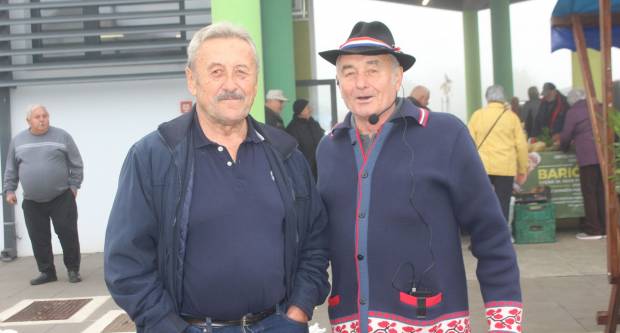 JESEN U PLETERNICI: Održan veliki Jesenski sajam i Kestenijada