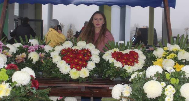 JESEN U PLETERNICI: Održan veliki Jesenski sajam i Kestenijada