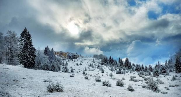 FOTOGALERIJA: HPD ʺGojzericaʺ Požega na zimskom usponu - Vlašić BiH