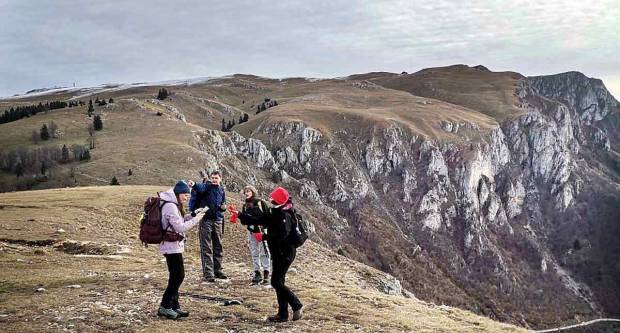 FOTOGALERIJA: HPD ʺGojzericaʺ Požega na zimskom usponu - Vlašić BiH