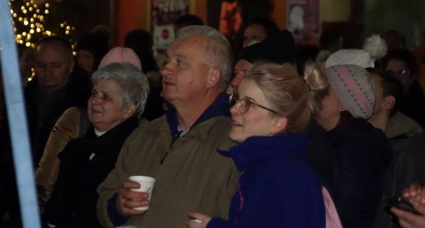 FOTOGALERIJA: Advent u Požegi uz Klapu sv. Lovre