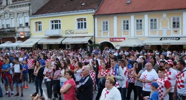 Možda se nakon današnje pobjede Vatrenih udostoje organizirati prijenos  utakmice na Trgu