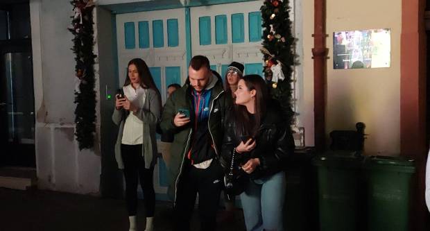 Požežani kao jedno bodrili ʺVatreneʺ