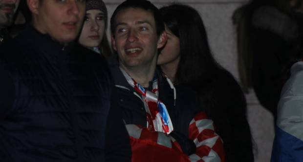 ʺMALO NAS JE, ALI NAS IMAʺ: Požežani na javnom gledanju jučerašnje utakmice