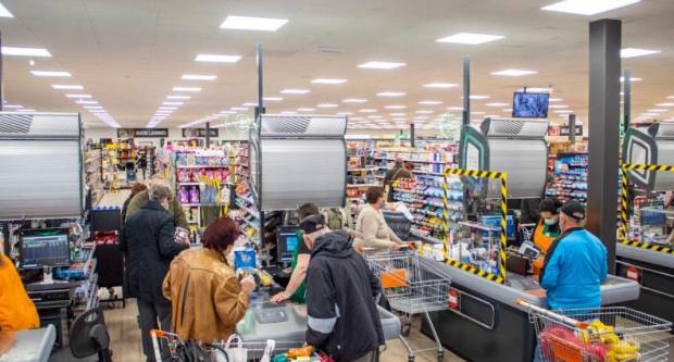 Ovaj trgovački lanac je uveo blagajne na kojima možete platiti samo karticom