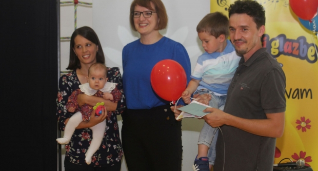 FOTOGALERIJA: Gradonačelnica Marija Šarić darivala novorođenu djecu