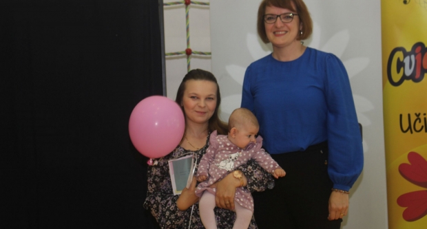 FOTOGALERIJA: Gradonačelnica Marija Šarić darivala novorođenu djecu