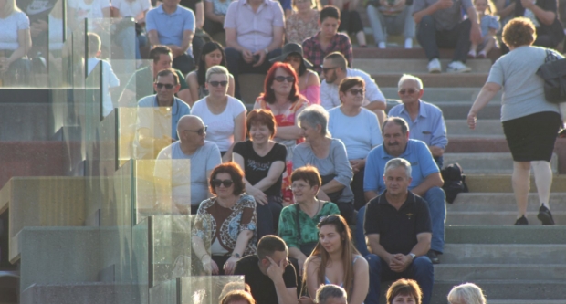 ODRŽANA 40. MEĐUNARODNA SMOTRA FOLKLORA LIDAS: Pleterničke ulice ponovno su bile preplavljene narodnim nošnjama