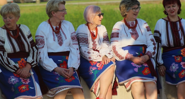 ODRŽANA 40. MEĐUNARODNA SMOTRA FOLKLORA LIDAS: Pleterničke ulice ponovno su bile preplavljene narodnim nošnjama