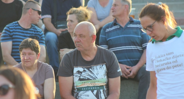 ODRŽANA 40. MEĐUNARODNA SMOTRA FOLKLORA LIDAS: Pleterničke ulice ponovno su bile preplavljene narodnim nošnjama