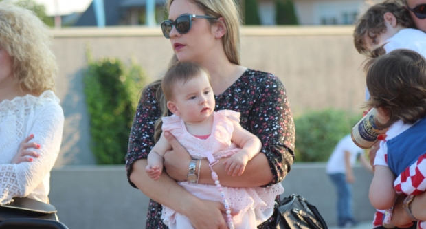 ODRŽANA 40. MEĐUNARODNA SMOTRA FOLKLORA LIDAS: Pleterničke ulice ponovno su bile preplavljene narodnim nošnjama