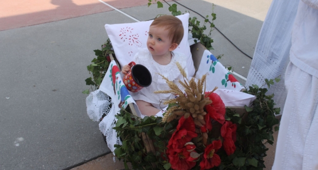 ODRŽANA 40. MEĐUNARODNA SMOTRA FOLKLORA LIDAS: Pleterničke ulice ponovno su bile preplavljene narodnim nošnjama