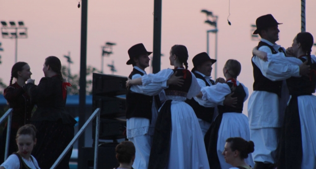 ODRŽANA 40. MEĐUNARODNA SMOTRA FOLKLORA LIDAS: Pleterničke ulice ponovno su bile preplavljene narodnim nošnjama