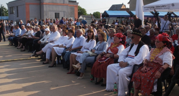 ODRŽANA 40. MEĐUNARODNA SMOTRA FOLKLORA LIDAS: Pleterničke ulice ponovno su bile preplavljene narodnim nošnjama