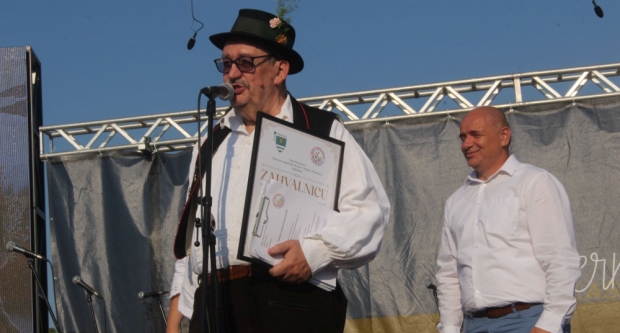 ODRŽANA 40. MEĐUNARODNA SMOTRA FOLKLORA LIDAS: Pleterničke ulice ponovno su bile preplavljene narodnim nošnjama