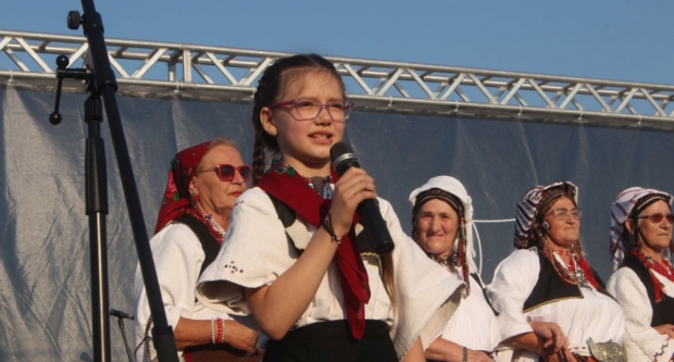 ODRŽANA 40. MEĐUNARODNA SMOTRA FOLKLORA LIDAS: Pleterničke ulice ponovno su bile preplavljene narodnim nošnjama