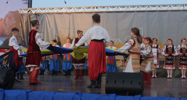 ODRŽANA 40. MEĐUNARODNA SMOTRA FOLKLORA LIDAS: Pleterničke ulice ponovno su bile preplavljene narodnim nošnjama