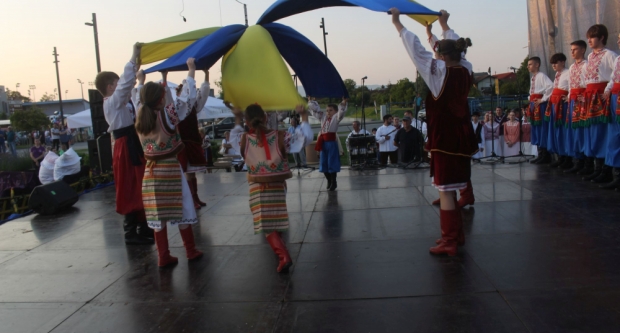 ODRŽANA 40. MEĐUNARODNA SMOTRA FOLKLORA LIDAS: Pleterničke ulice ponovno su bile preplavljene narodnim nošnjama