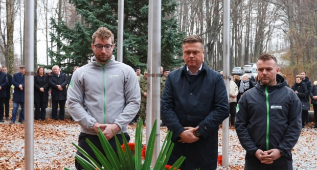 FOTO: 32. obljetnica tragične pogibije jedanaestorice hrvatskih vitezova na Papuku