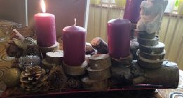 Prva fotogalerija adventskih vijenaca naših čitateljica i čitatelja