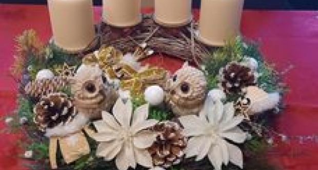 Prva fotogalerija adventskih vijenaca naših čitateljica i čitatelja