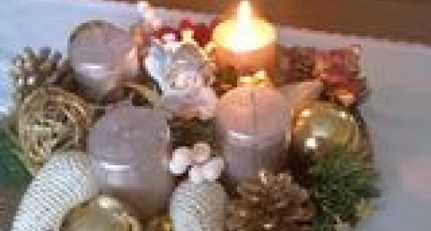 Prva fotogalerija adventskih vijenaca naših čitateljica i čitatelja