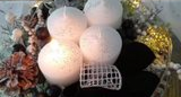 Prva fotogalerija adventskih vijenaca naših čitateljica i čitatelja