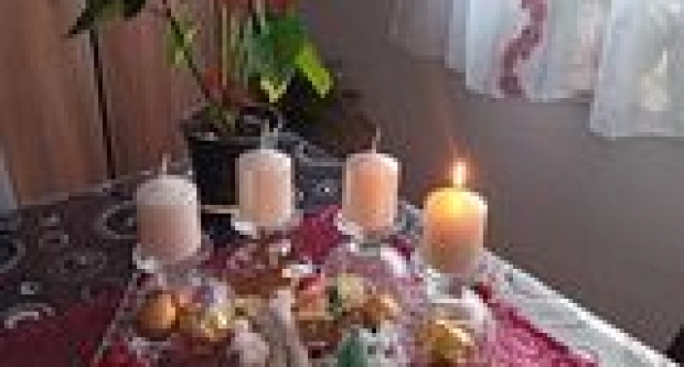Prva fotogalerija adventskih vijenaca naših čitateljica i čitatelja