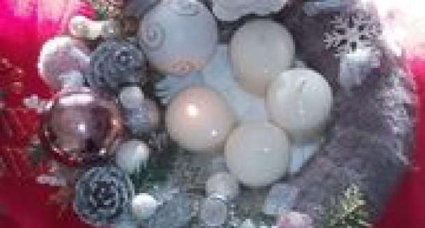 Prva fotogalerija adventskih vijenaca naših čitateljica i čitatelja