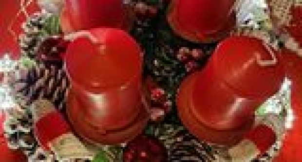 Prva fotogalerija adventskih vijenaca naših čitateljica i čitatelja