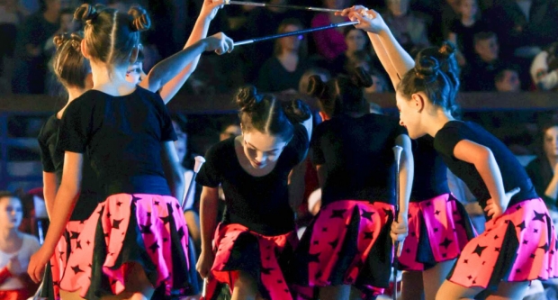 FOTO: ’Putovanje Europom’- plesna predstava povodom 30 godina rada Požeških mažoretkinja i 25 godina Twirling kluba