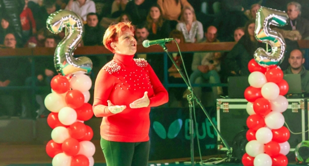 FOTO: ’Putovanje Europom’- plesna predstava povodom 30 godina rada Požeških mažoretkinja i 25 godina Twirling kluba