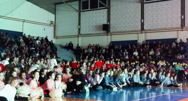 FOTO: ’Putovanje Europom’- plesna predstava povodom 30 godina rada Požeških mažoretkinja i 25 godina Twirling kluba
