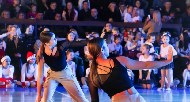 FOTO: ’Putovanje Europom’- plesna predstava povodom 30 godina rada Požeških mažoretkinja i 25 godina Twirling kluba