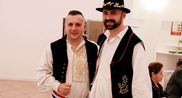 FOTO: Održano Graničarsko šokačko sijelo u Zagrađu