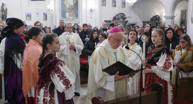 FOTO: Proslava Gospe Lurdske u požeškoj Katedrali