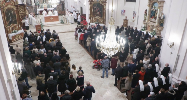 FOTO: Proslava Gospe Lurdske u požeškoj Katedrali