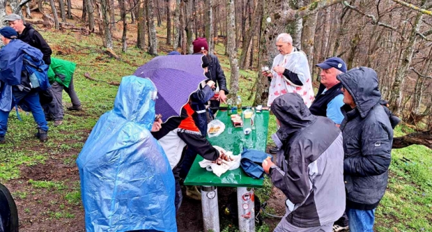 FOTO: Najvišim vrhovima Papuka - PD Kablar Čačak